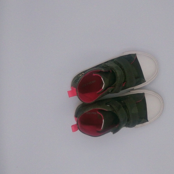 Joe Fresh Used Girls Shoes (F) - Picture 3 of 3